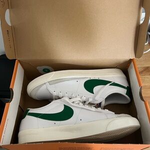 Nike Men's Blazer Low 77 Vintage